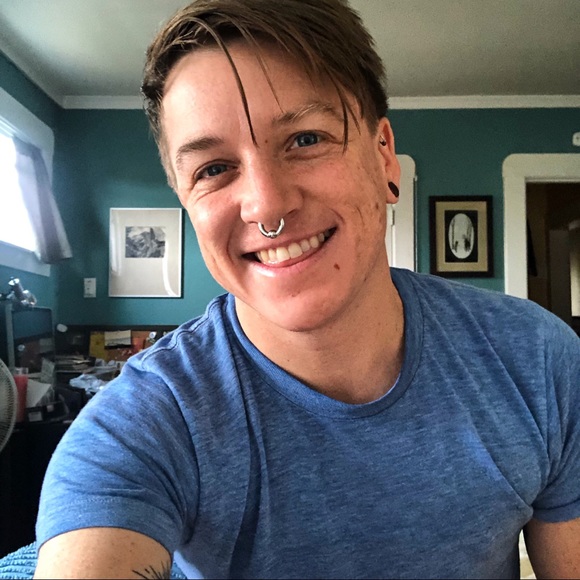 Meet your Posher, Dana - Picture 1 of 1